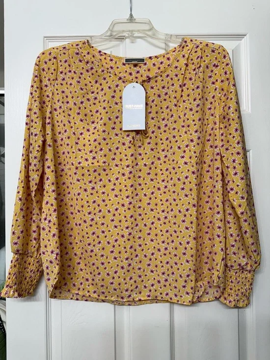 Pleione Yellow Floral Long-Sleeve Blouse with Smocked Cuffs - Picture 1 of 2